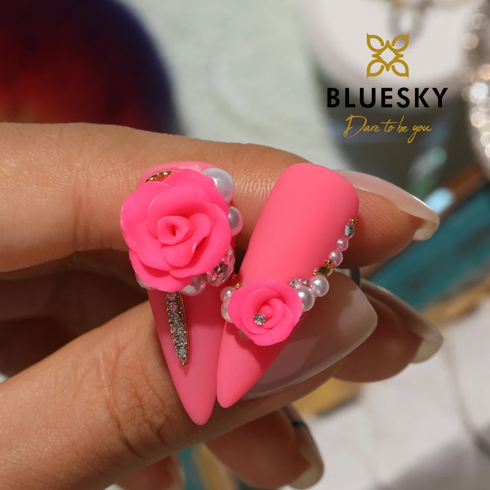 Bluesky 4D gel za 3D nail art poslikave