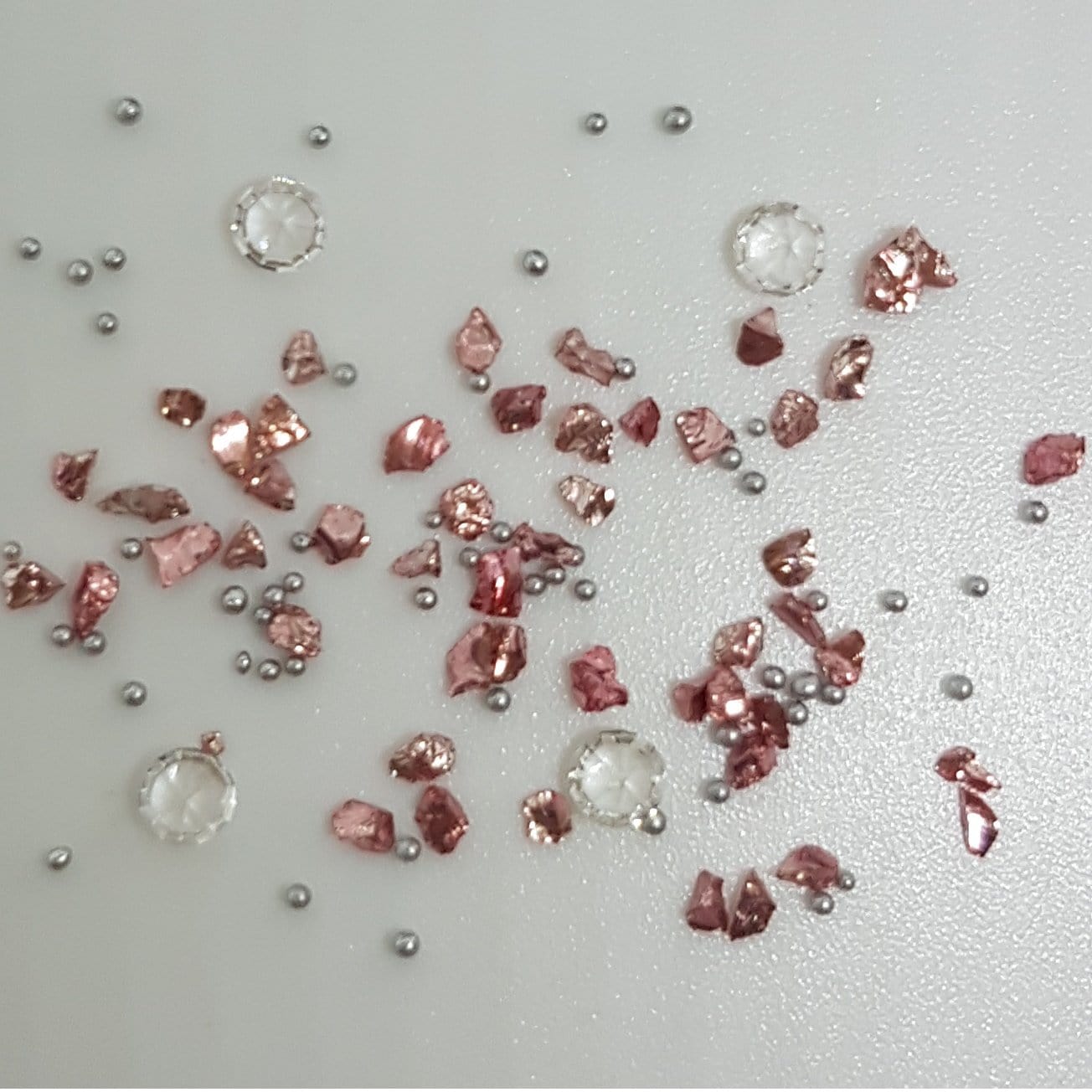 Kristalčki (Mix svetlo roza)