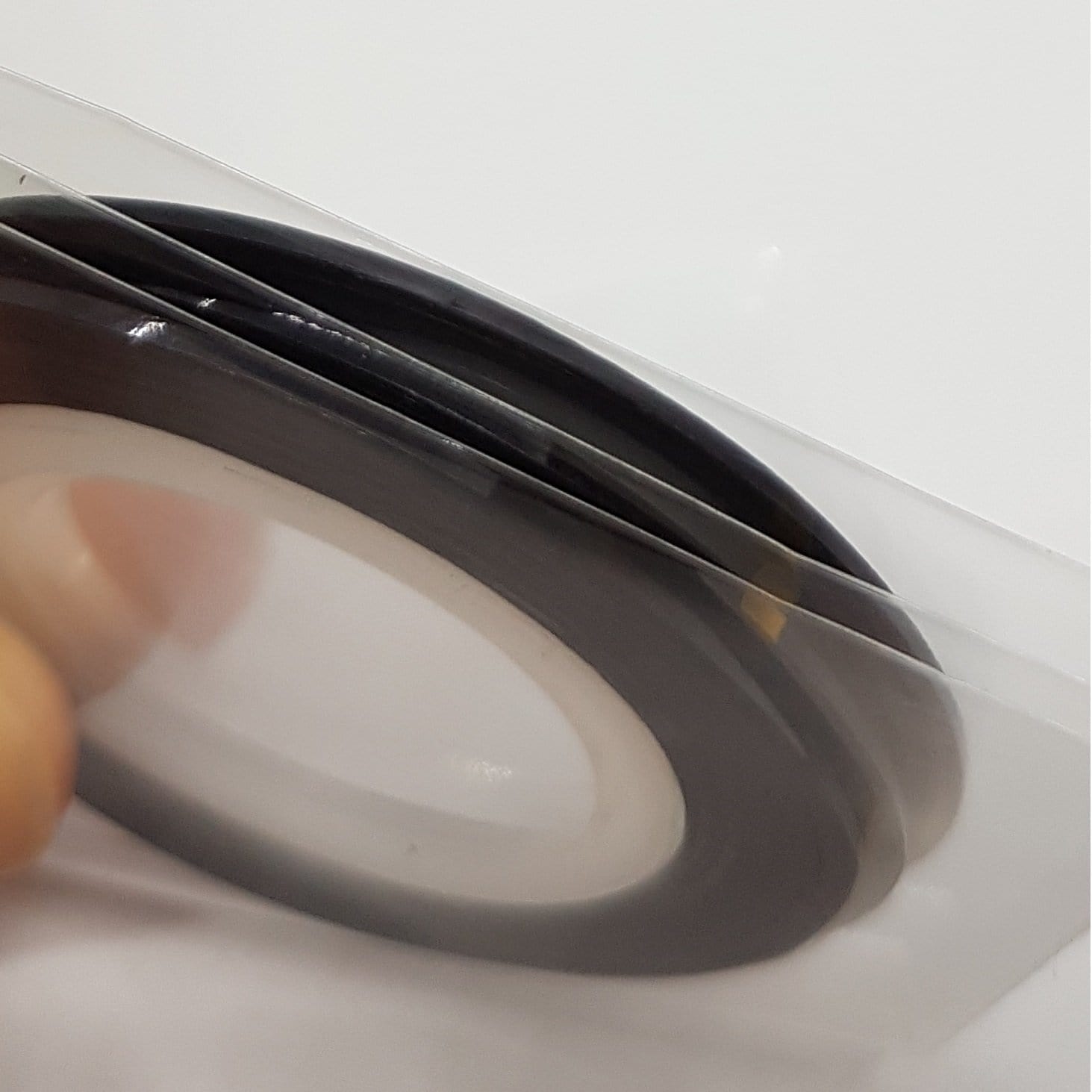 Lepilni trak (črn) - 1 kos