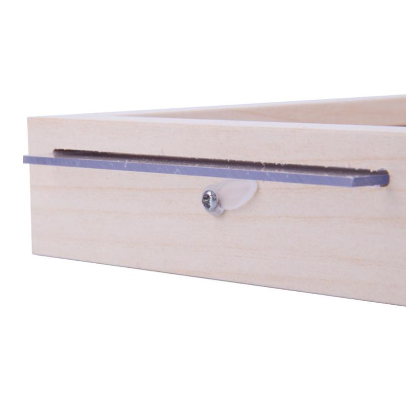 Lesena škatla za prikaz izdelkov, poslikav, ipd. (22x17 cm)