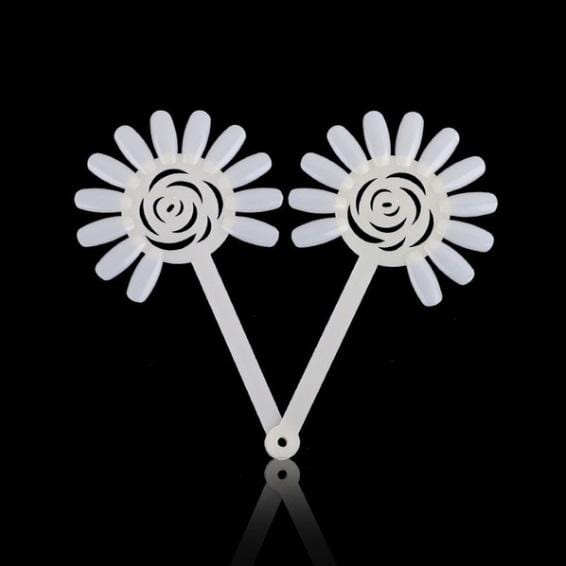 10 barvnih palet na kovinskem obroču