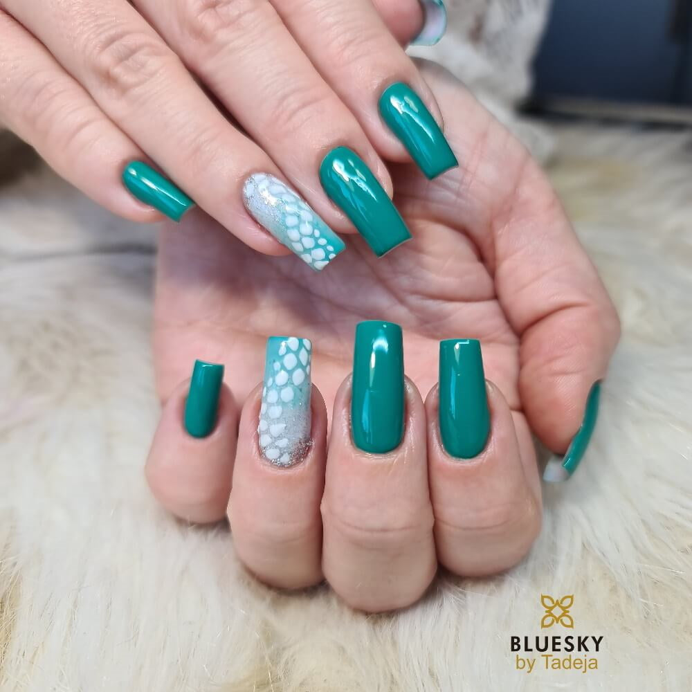 Bluesky gel lak AW2216