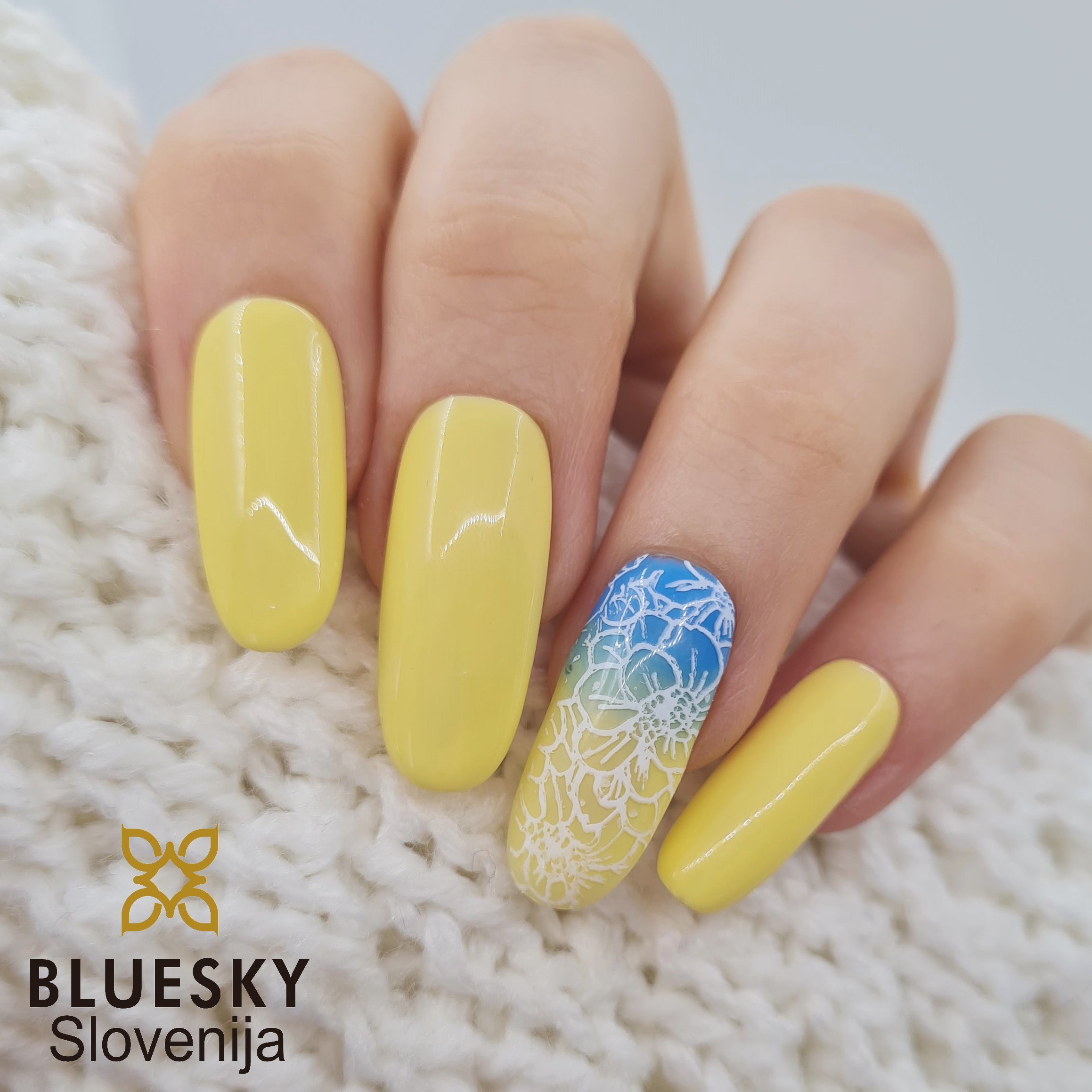 Bluesky gel lak Duckling