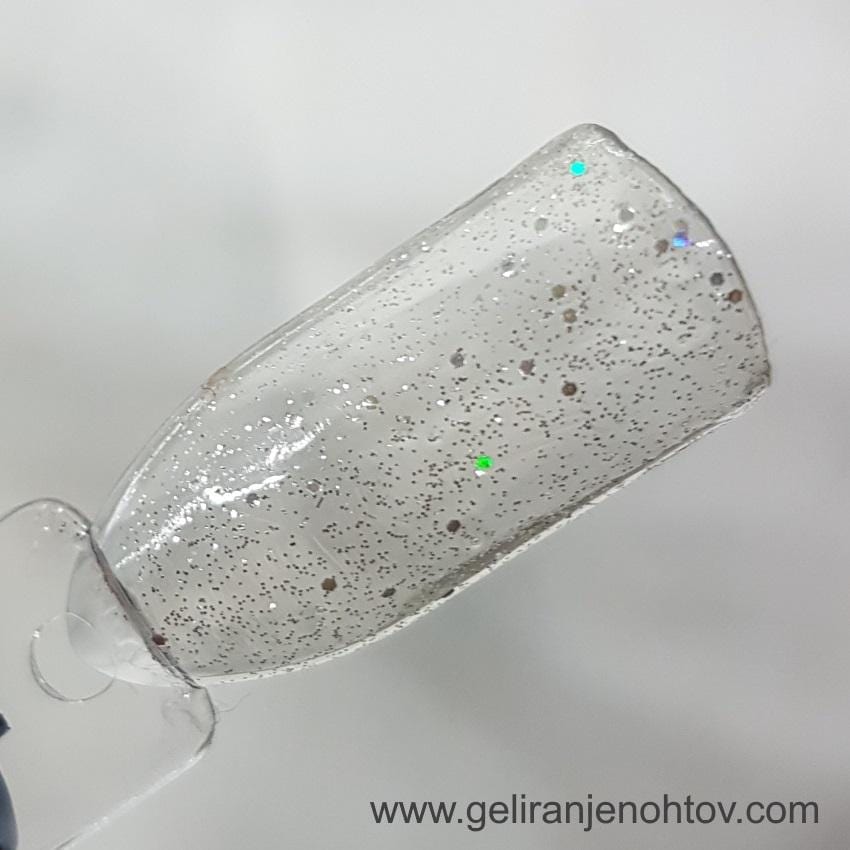 Gelamour UV/LED Gel-lak (#037 – Diamond Skin), 15ml