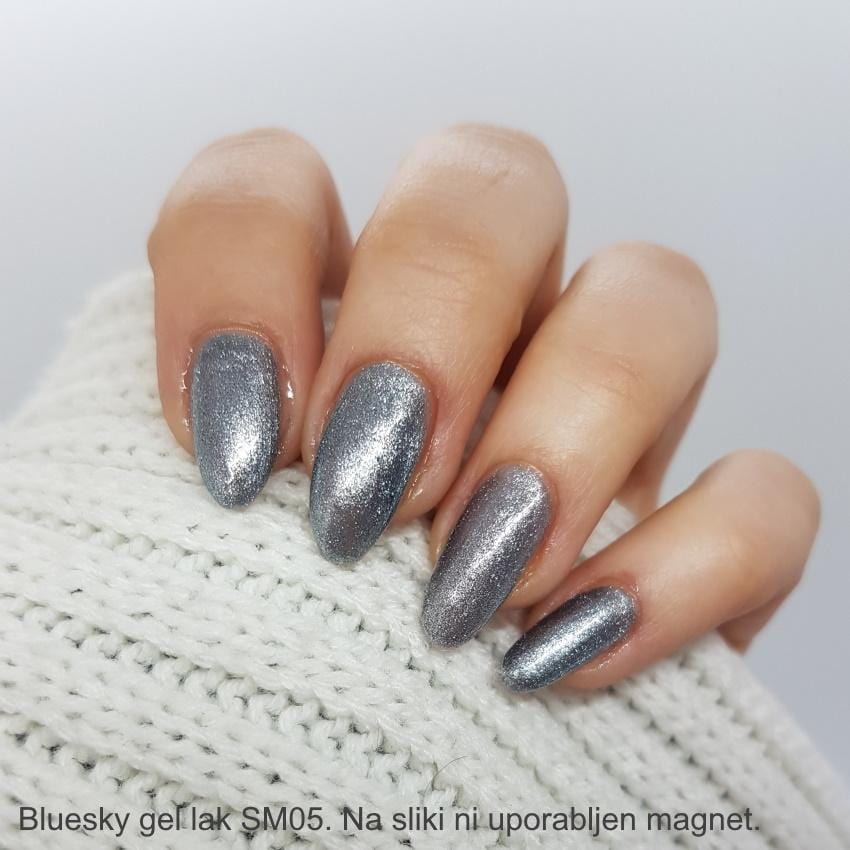 Bluesky UV/LED gel-lak (Smoothie cat eye - Magnetni SM05/ SW05), 10 ml