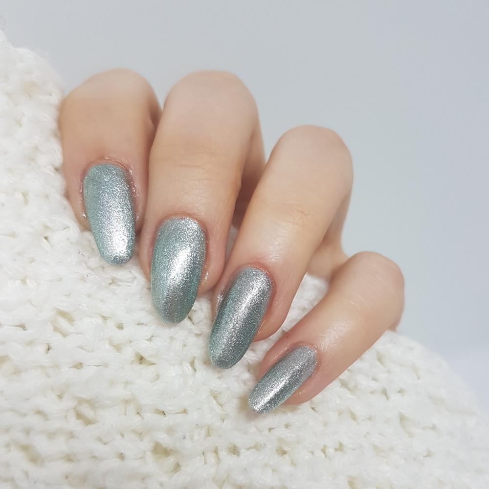 Bluesky UV/LED gel-lak (Smoothie cat eye - Magnetni SM02), 10 ml