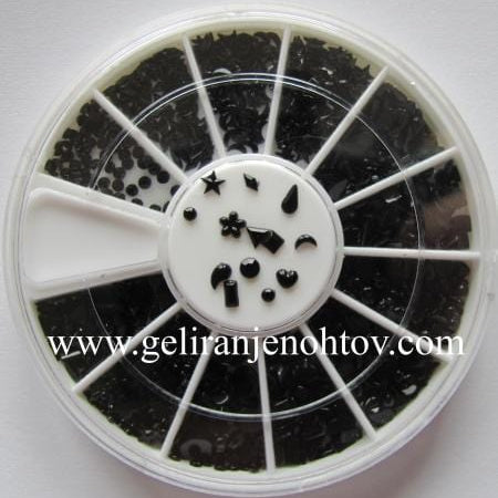 Okrasni kamenčki (črni, različne oblike)