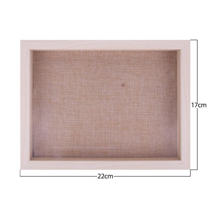 Lesena škatla za prikaz izdelkov, poslikav, ipd. (22x17 cm)